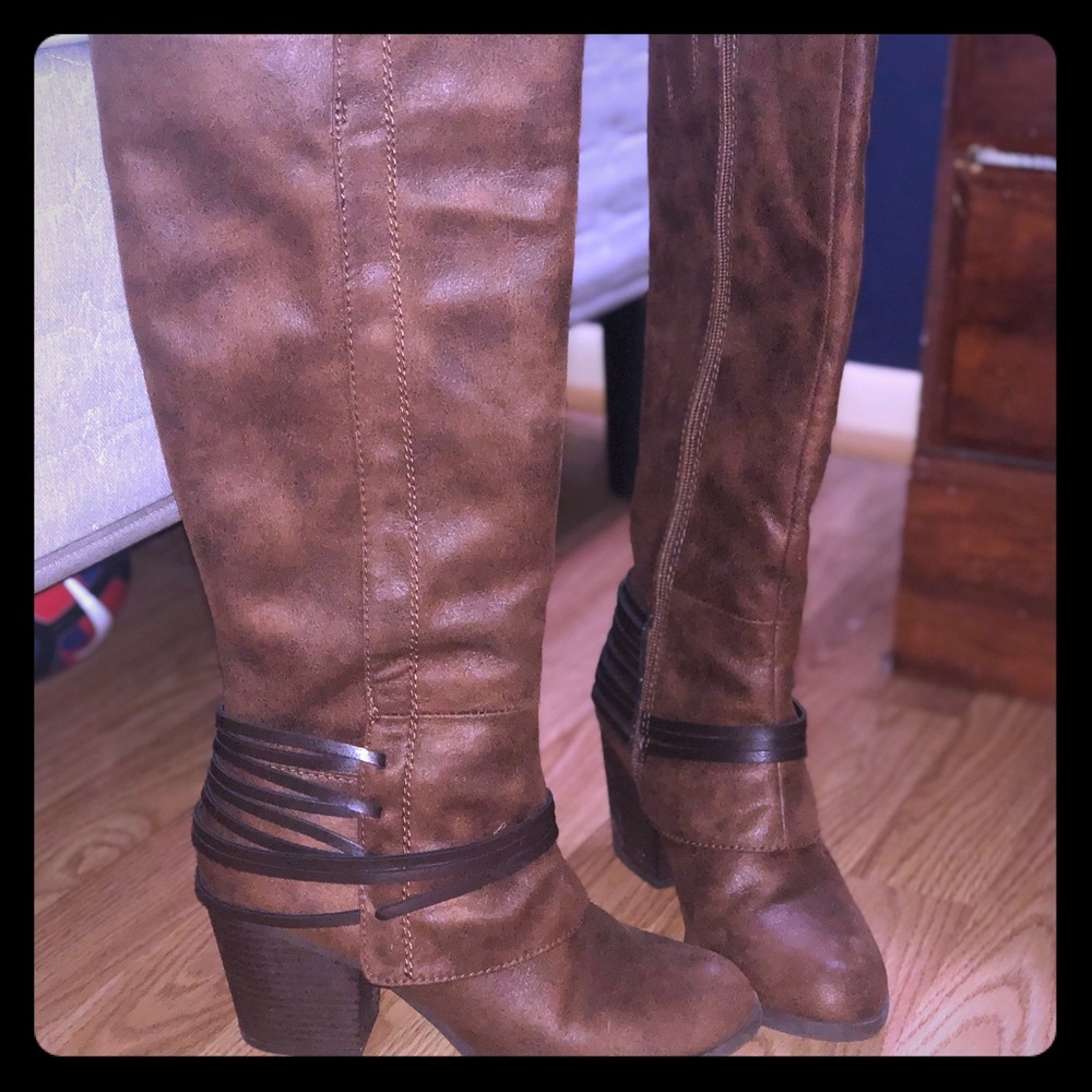 Brown boots